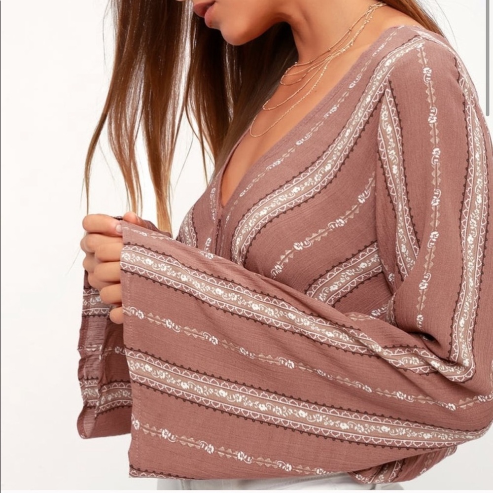 LuLu’s Mauve Top
